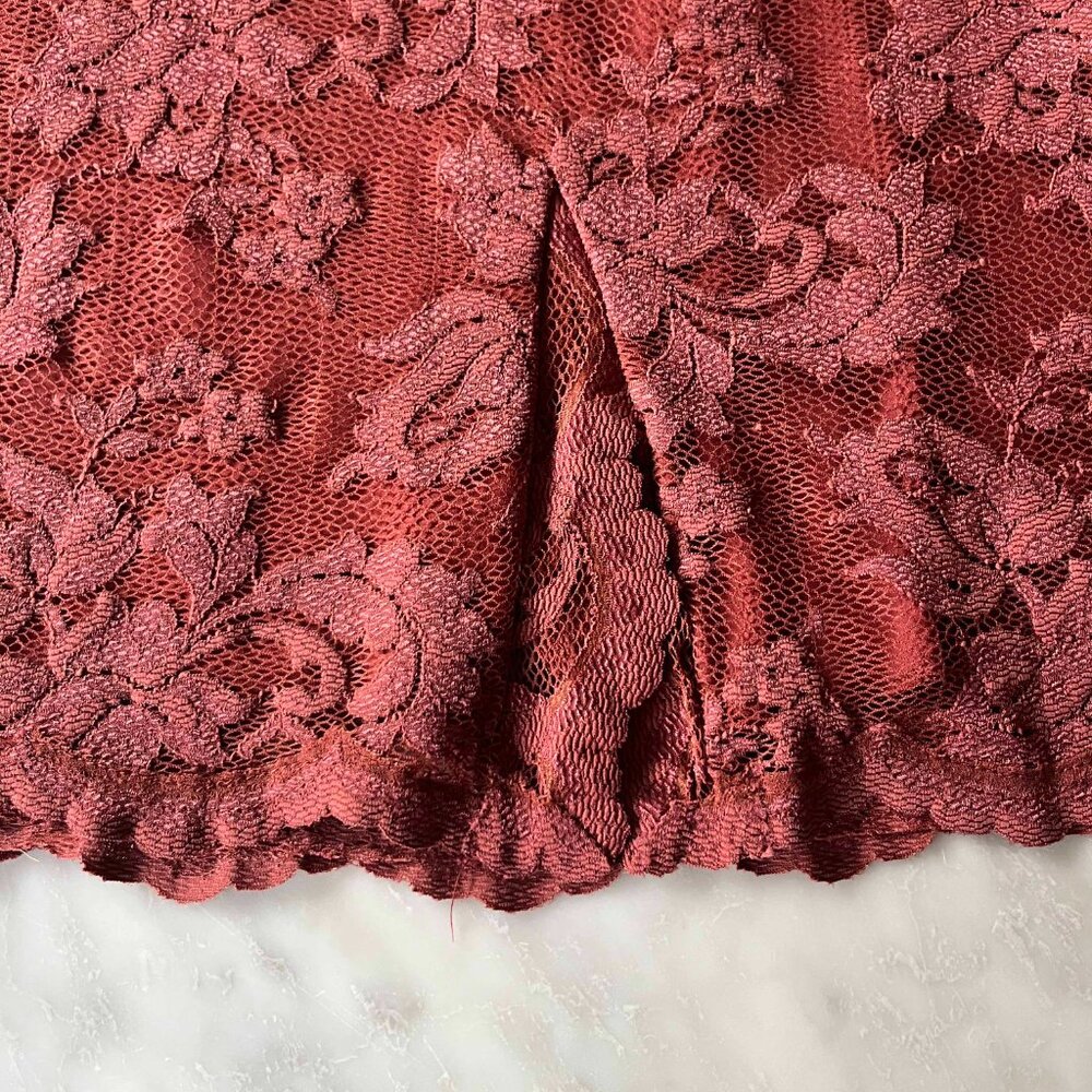 Olvi’s Lace Collection Dress - Picture 4 of 5